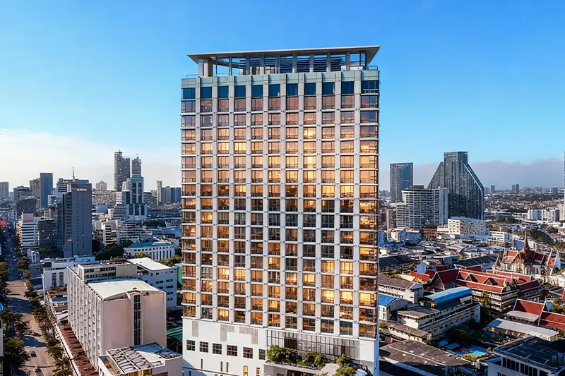 Le Méridien Bangkok: A Chic Urban Escape