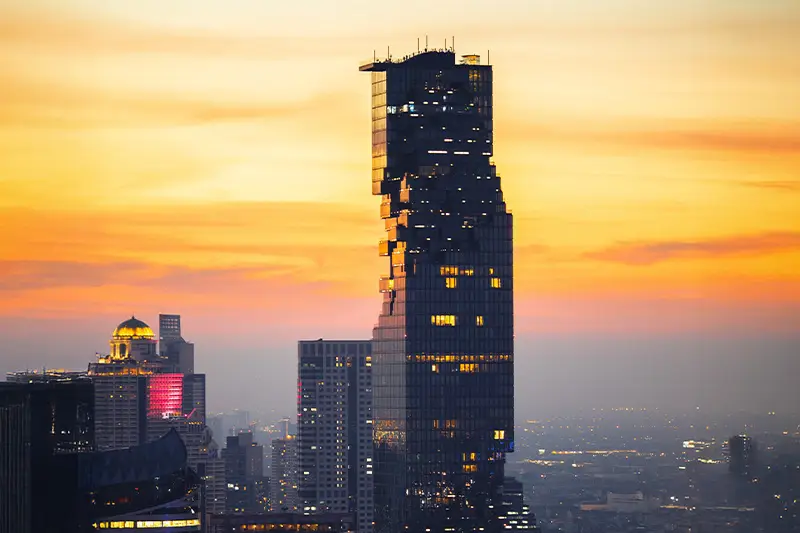 King Power Mahanakhon:  Thrilling Heights in Bangkok's iconic Landmark